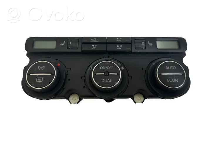 Volkswagen Golf V Panel klimatyzacji 74641471