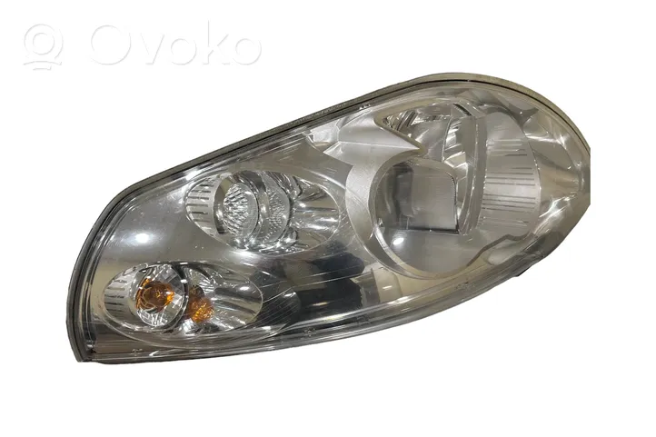 Opel Movano B Headlight/headlamp 