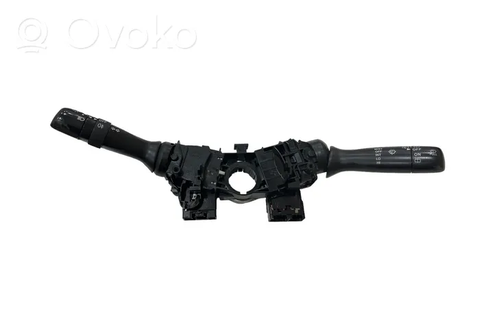 Toyota Aygo AB10 Manetka / Przełącznik kierunkowskazów wycieraczek D173848