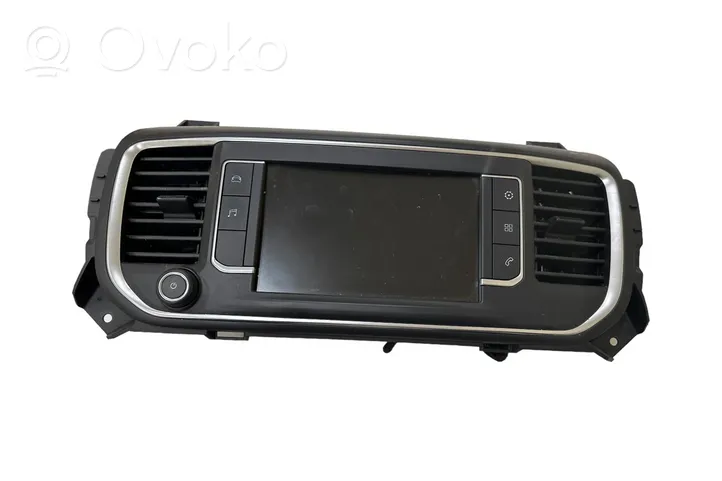 Toyota ProAce City Monitori/näyttö/pieni näyttö 9831665880