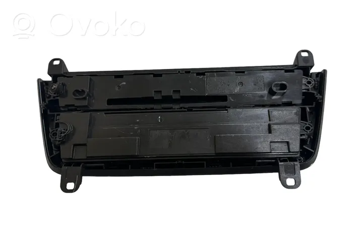 BMW 3 F30 F35 F31 Panel klimatyzacji 6411922678404