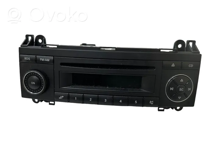 Mercedes-Benz B W245 Radio/CD/DVD/GPS-pääyksikkö A1698200786