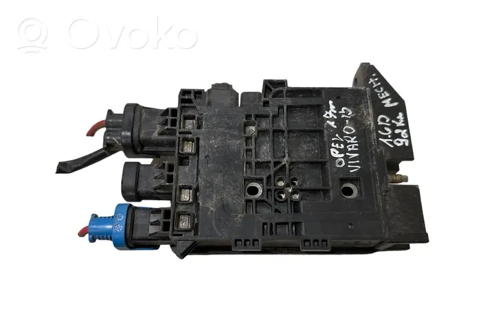 Opel Vivaro Positive wiring loom 243501820R