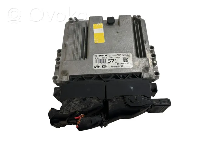 Hyundai Tucson TL Sterownik / Moduł ECU 391992F571