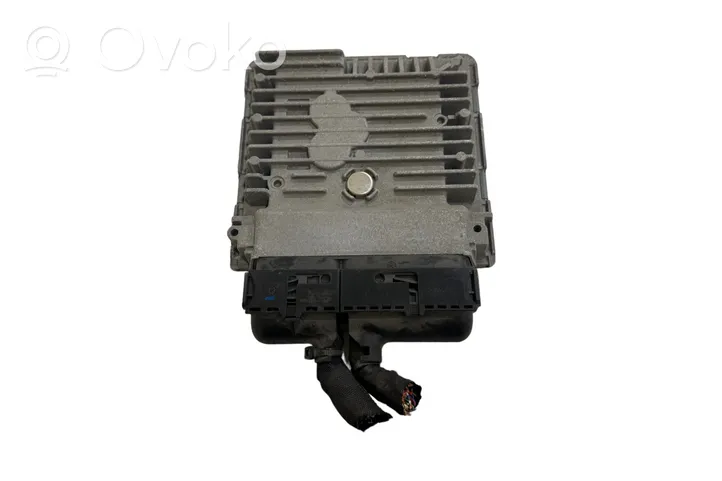 Volkswagen Caddy Calculateur moteur ECU 03L906023PK