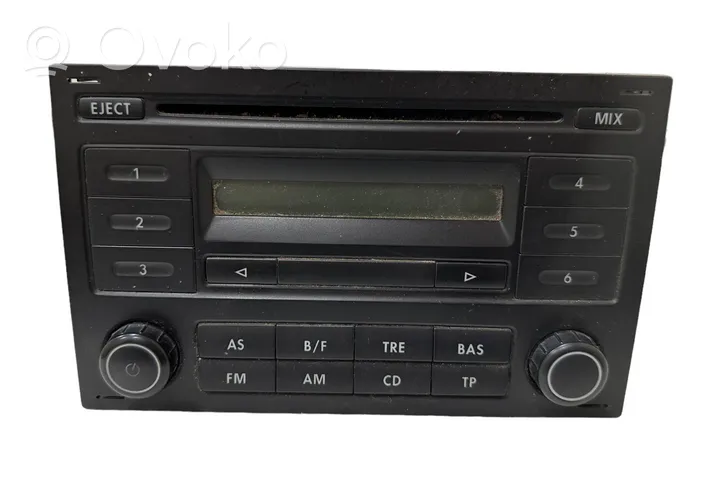 Volkswagen Transporter - Caravelle T5 Radio/CD/DVD/GPS-pääyksikkö 7H0035152H