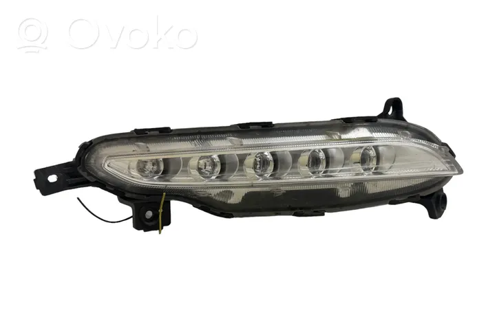 Hyundai Tucson TL Faro diurno con luce led 92208D7000