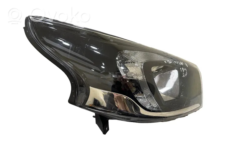 Opel Vivaro Headlight/headlamp 260106822R