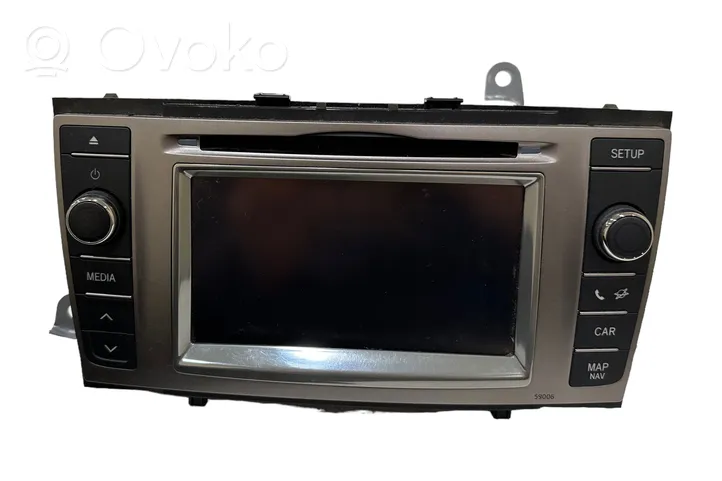 Toyota Avensis T270 Panel / Radioodtwarzacz CD/DVD/GPS 8614005020