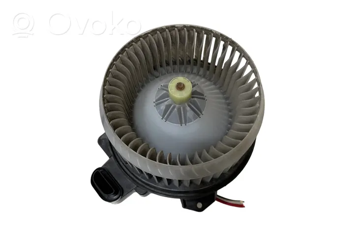 Toyota Avensis T270 Mazā radiatora ventilators AV2727008104