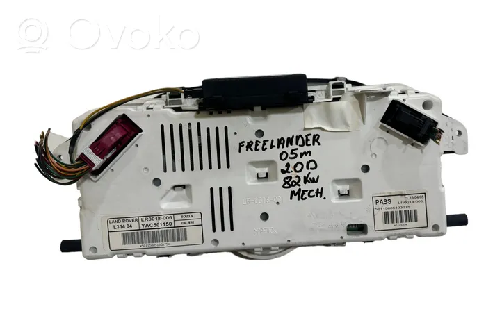 Land Rover Freelander Licznik / Prędkościomierz LR0018006