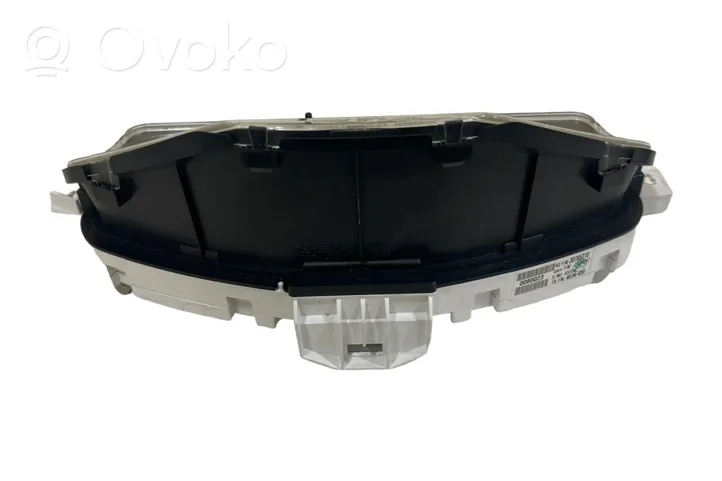 Volvo V50 Speedometer (instrument cluster) 30765310