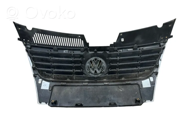 Volkswagen PASSAT B6 Grille calandre supérieure de pare-chocs avant 3C0853651AD