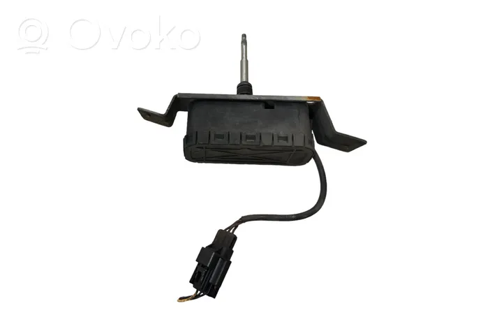 Volvo V70 Headlight wiper motor 8620960