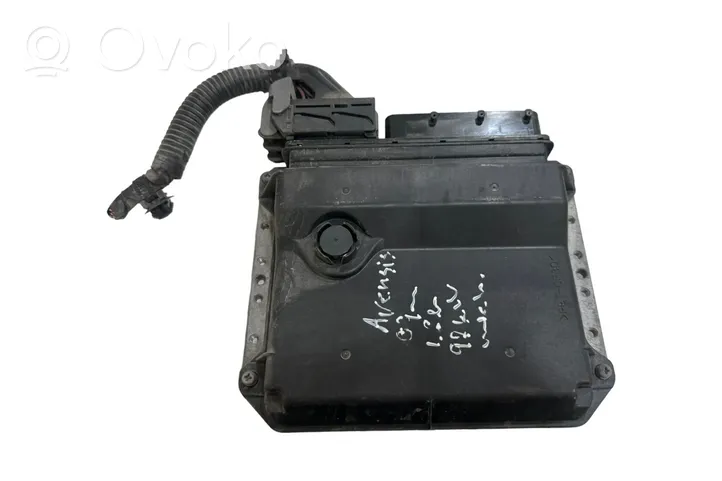 Toyota Avensis T270 Calculateur moteur ECU 8966105D61