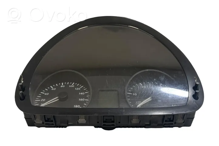 Mercedes-Benz Sprinter W906 Speedometer (instrument cluster) A9064465821
