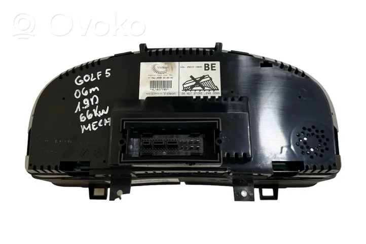 Volkswagen Golf V Geschwindigkeitsmesser Cockpit 1K0920853B