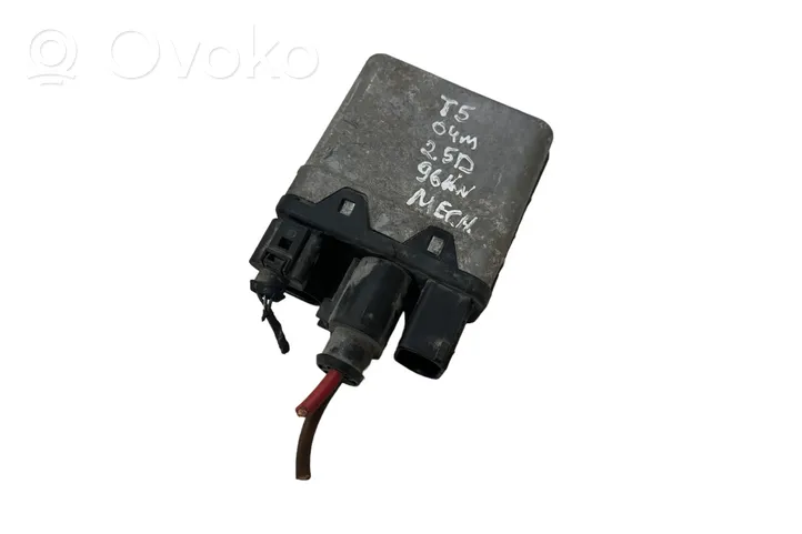 Volkswagen Transporter - Caravelle T5 Glow plug pre-heat relay 