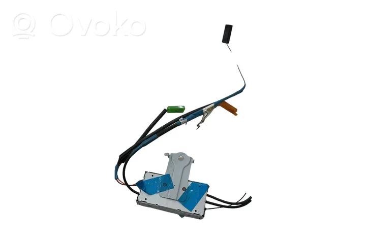 Toyota Avensis T270 Steuergerät Antenne 8630005180