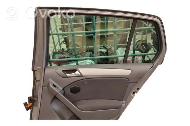 Volkswagen Golf VI Rear door 