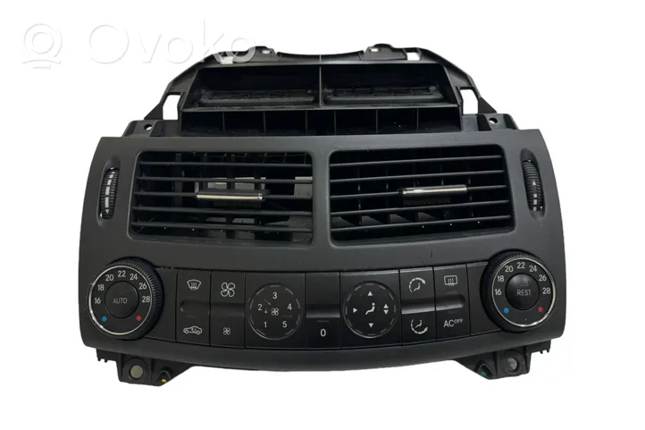 Mercedes-Benz E W211 Oro kondicionieriaus/ klimato/ pečiuko valdymo blokas (salone) 2118300190