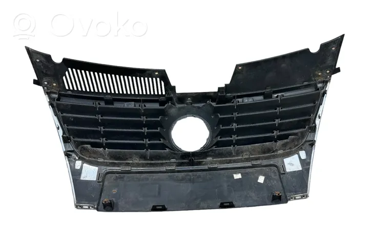 Volkswagen PASSAT B6 Front grill 3C0853651