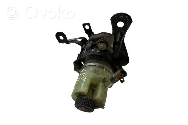 Opel Vivaro Ohjaustehostimen pumppu 491100616R