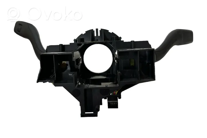 Audi A3 S3 8P Leva/interruttore dell’indicatore di direzione e tergicristallo 8P0907137BA