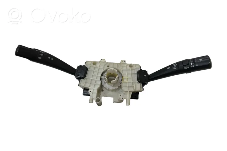 SsangYong Rexton Leva/interruttore dell’indicatore di direzione e tergicristallo 8591008120