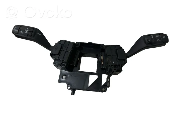 Ford Connect Pyyhkimen/suuntavilkun vipukytkin 9T1T13N064DA