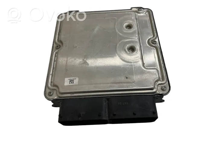 Volkswagen PASSAT B8 Sterownik / Moduł ECU 04L907309M