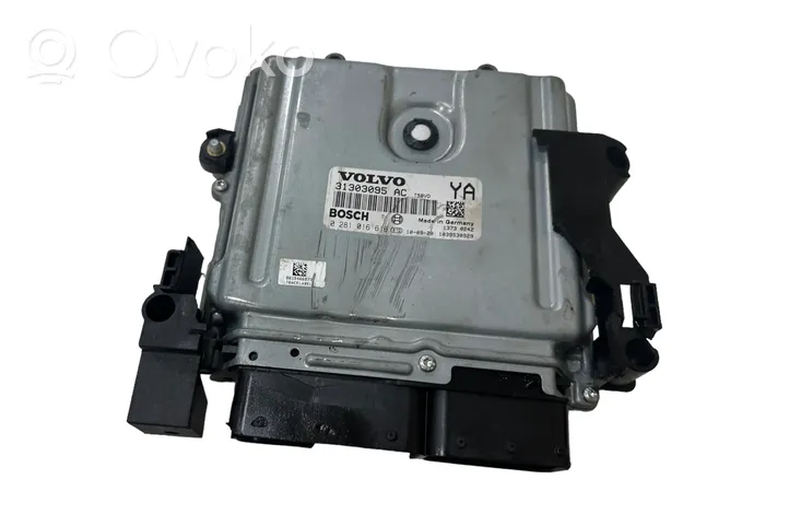 Volvo V70 Sterownik / Moduł ECU 31303095AC