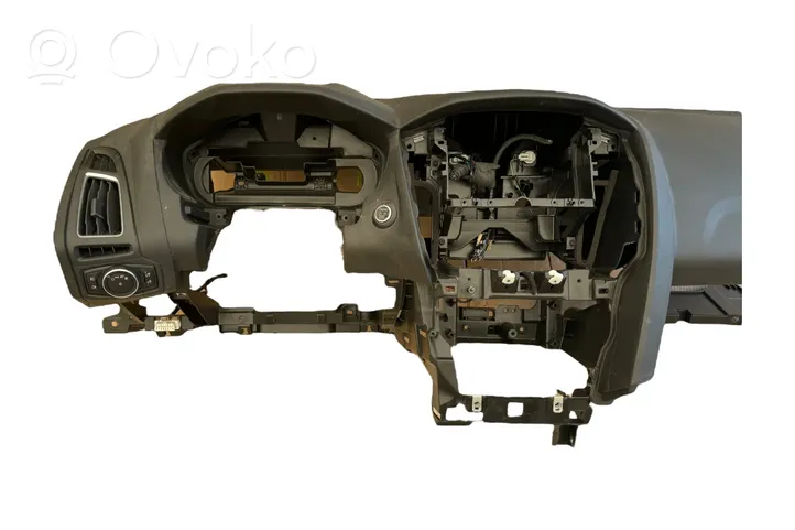 Ford Focus Panelė BM51A018W18BC