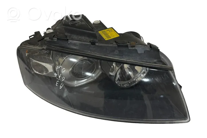 Audi A3 S3 8P Lampa przednia 8P0941004D