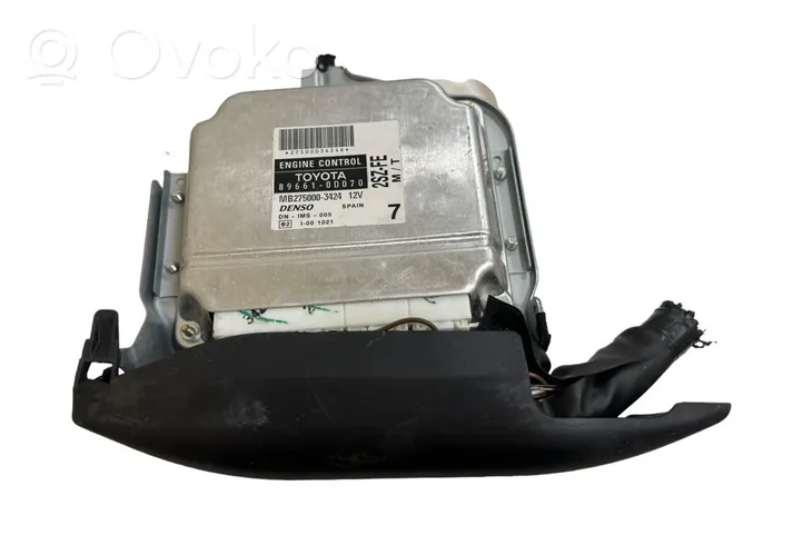 Toyota Yaris Calculateur moteur ECU 896610D070