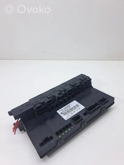 Mercedes-Benz E W211 Module de fusibles 2115452201