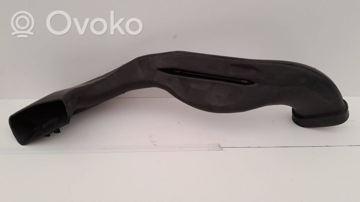 Opel Astra J Oro paėmimo kanalo detalė (-ės) 13307080