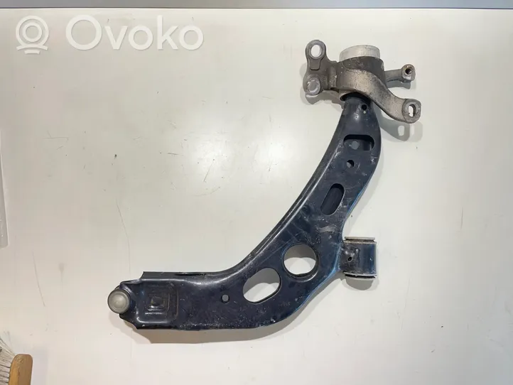 BMW 1 F40 Fourchette, bras de suspension inférieur avant 6682843