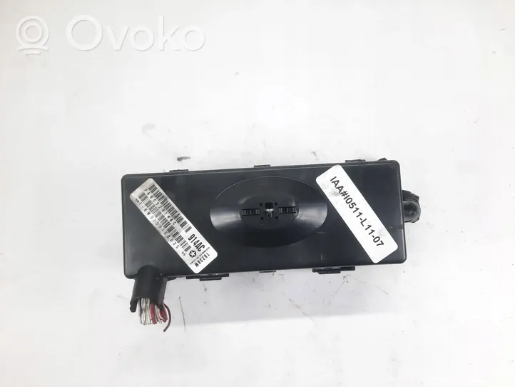 Lancia Thema Module de fusibles P68092914AC