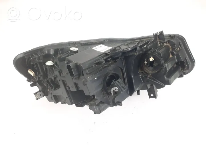 BMW 2 F46 Phare frontale 8738641