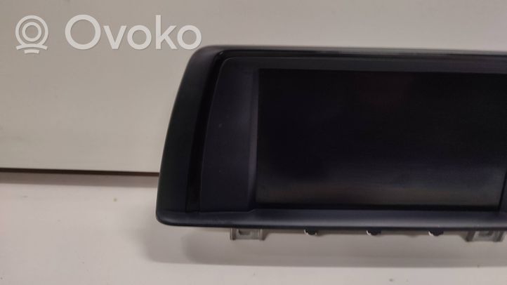 BMW 4 F32 F33 Monitor / wyświetlacz / ekran 9270393