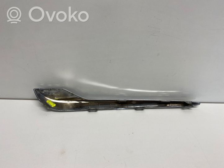 Opel Insignia B Griglia superiore del radiatore paraurti anteriore 551004542