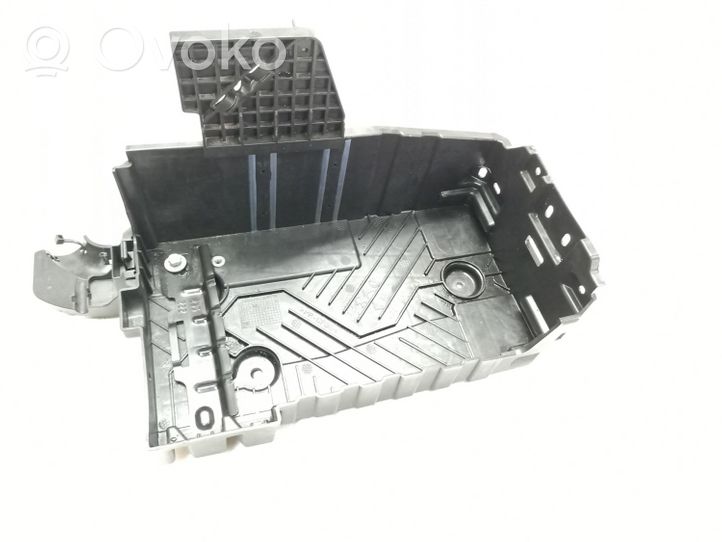 Peugeot 2008 II Battery box tray 9823533180