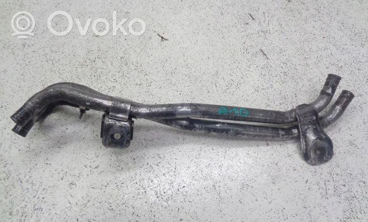 Toyota Land Cruiser (BJ70) Tuyau de liquide de refroidissement moteur 