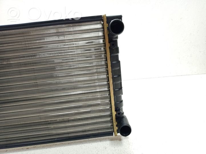 Volkswagen PASSAT B3 Radiateur de refroidissement RNBC