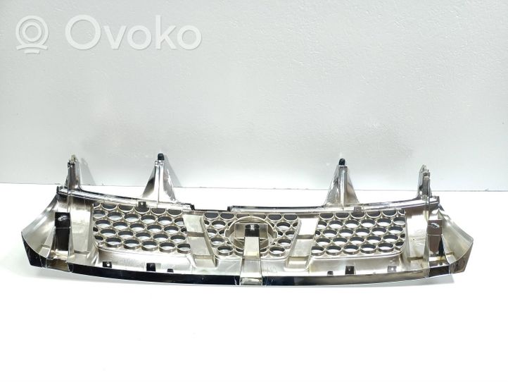 Nissan Navara D22 Grille de calandre avant 279705-1