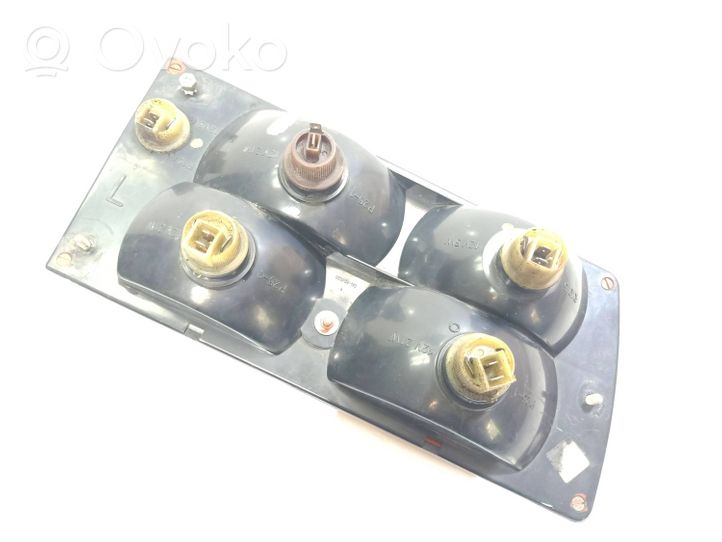 Skoda 105, 120 (742) Lampa tylna 443312239102