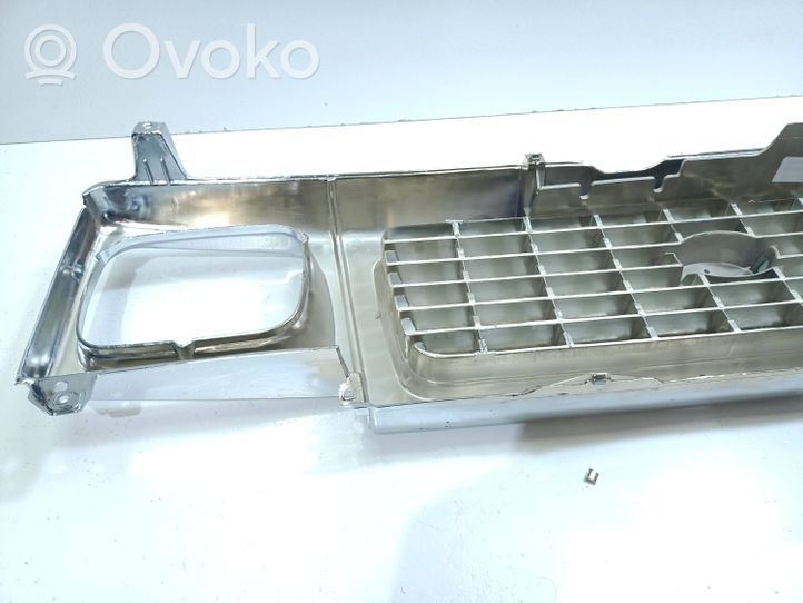 Daihatsu Feroza Grotelės priekinės DH0492031