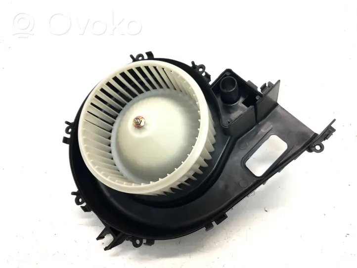 Nissan Maxima Soplador/ventilador calefacción 272257Y000