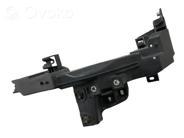 Hyundai i30 Staffa del pannello di supporto del radiatore 64101-A6000